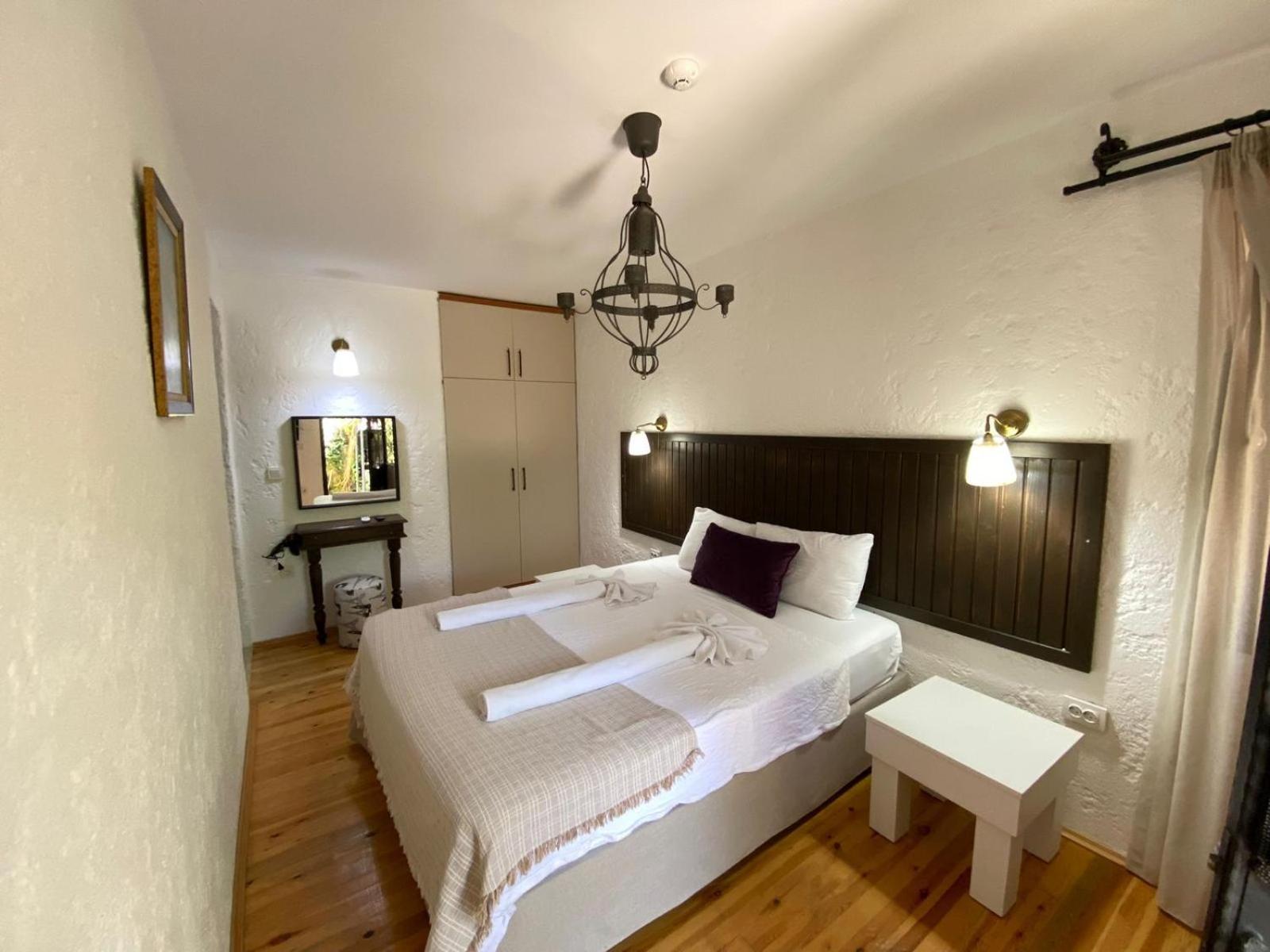 Alacati Albatross Hotel エクステリア 写真