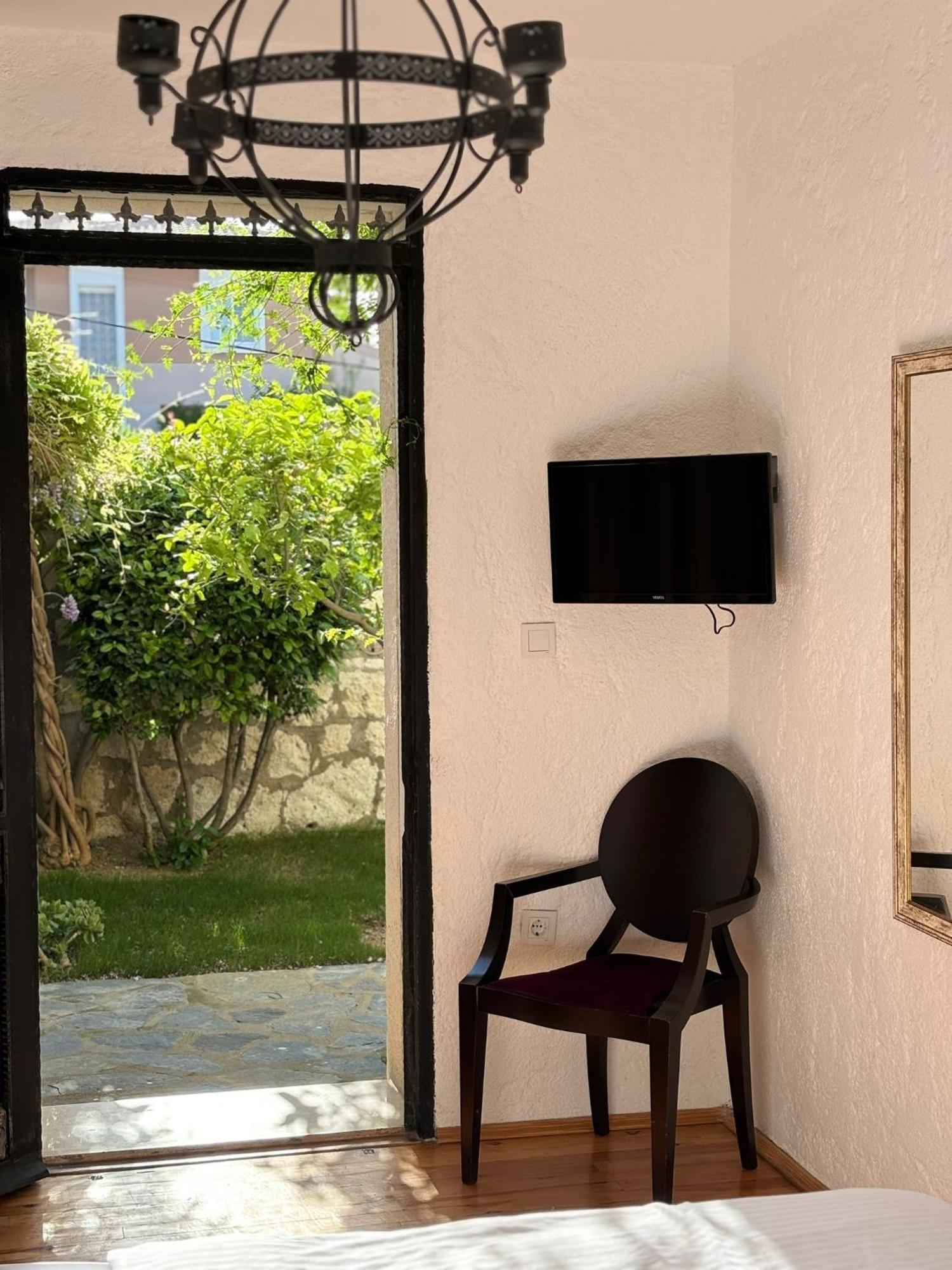 Alacati Albatross Hotel エクステリア 写真