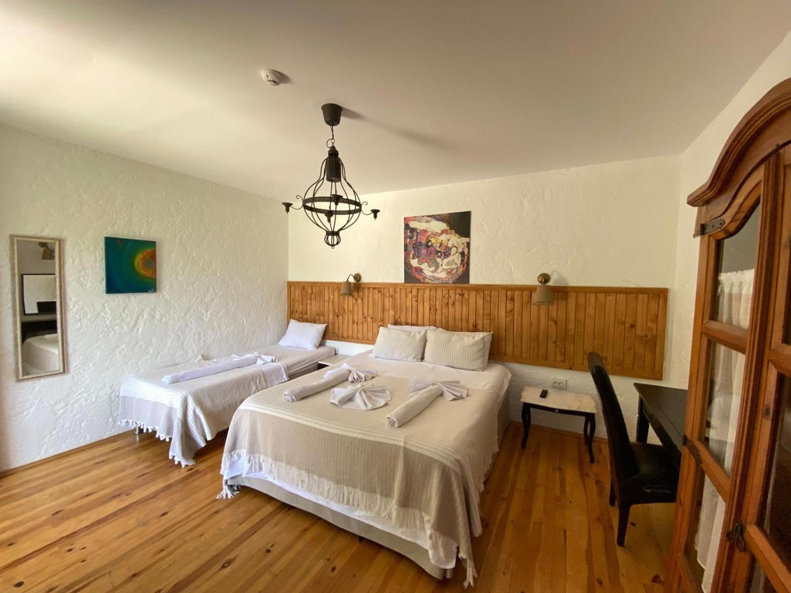 Alacati Albatross Hotel エクステリア 写真